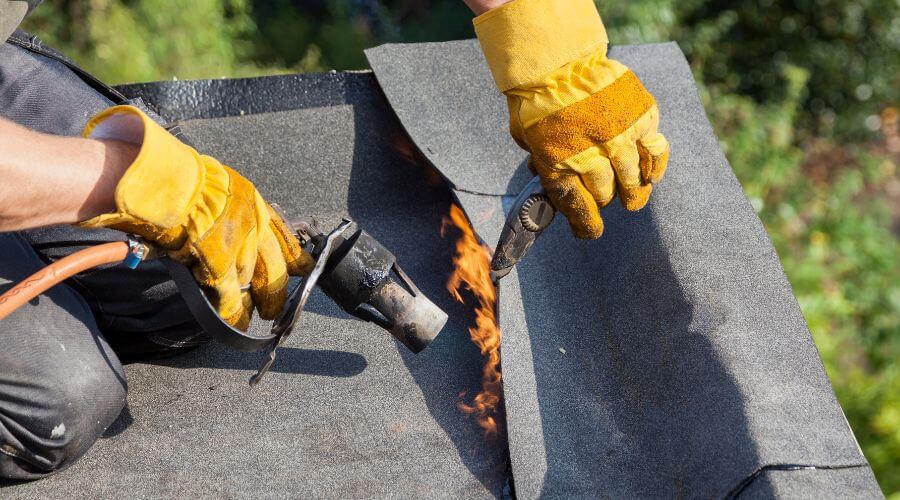 Expert new roof installation services in Fessenden, ND